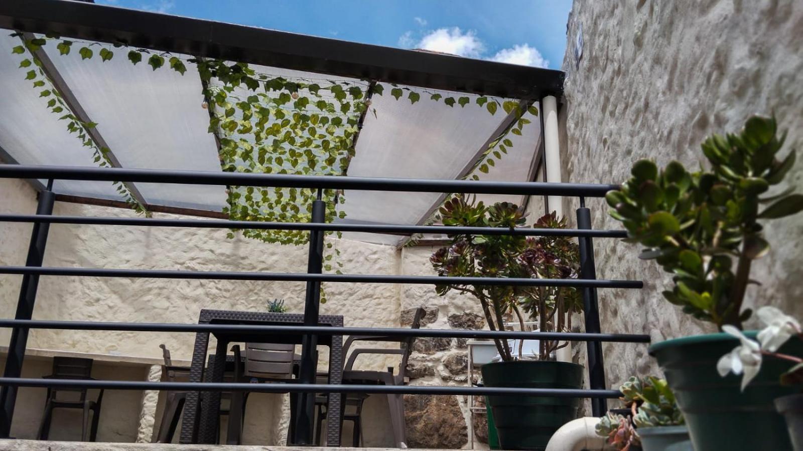 Celavi Hostel Mongui Exterior photo
